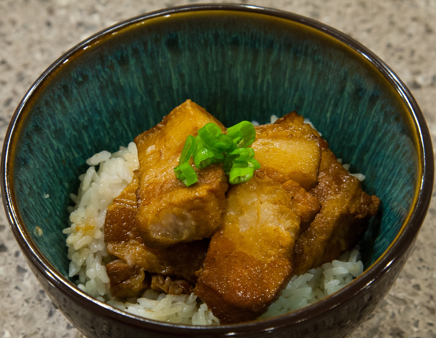 Chinese Red Braised Pork Belly (Hong Shao Rou) • Oh Snap! Let's Eat!